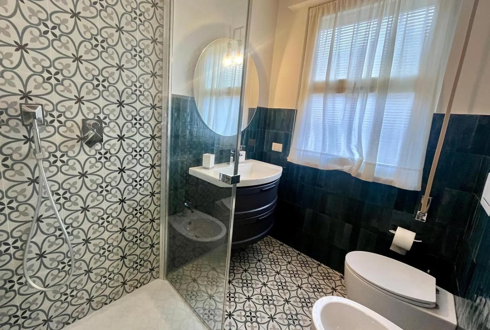 Charming Apartment Just Two Steps From The Sea Lido di Camaiore