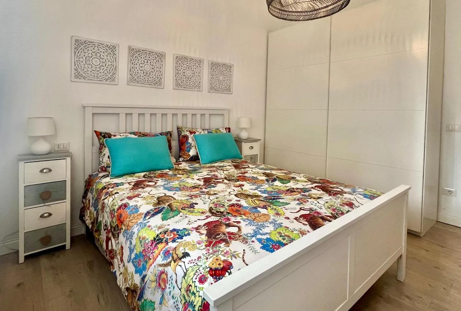 Charming Apartment Just Two Steps From The Sea Lido di Camaiore Italy
