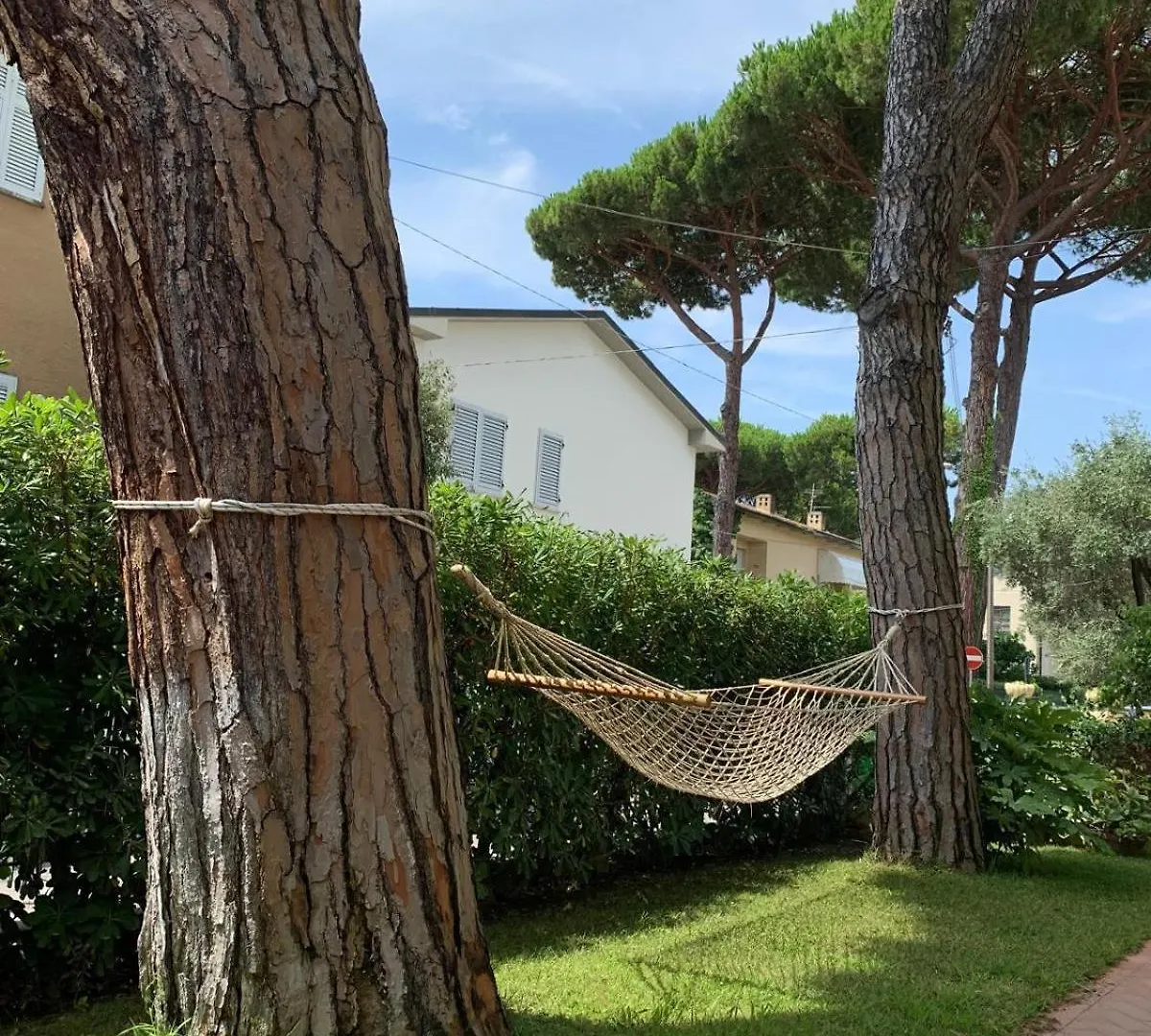 Charming Apartment Just Two Steps From The Sea location